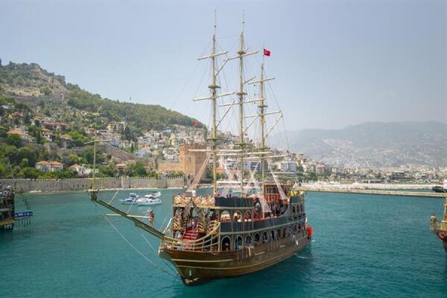 ALANYA TROYS PIRATES BOAT TOUR