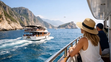 Side Boat Tour Review: What to Expect at Sea